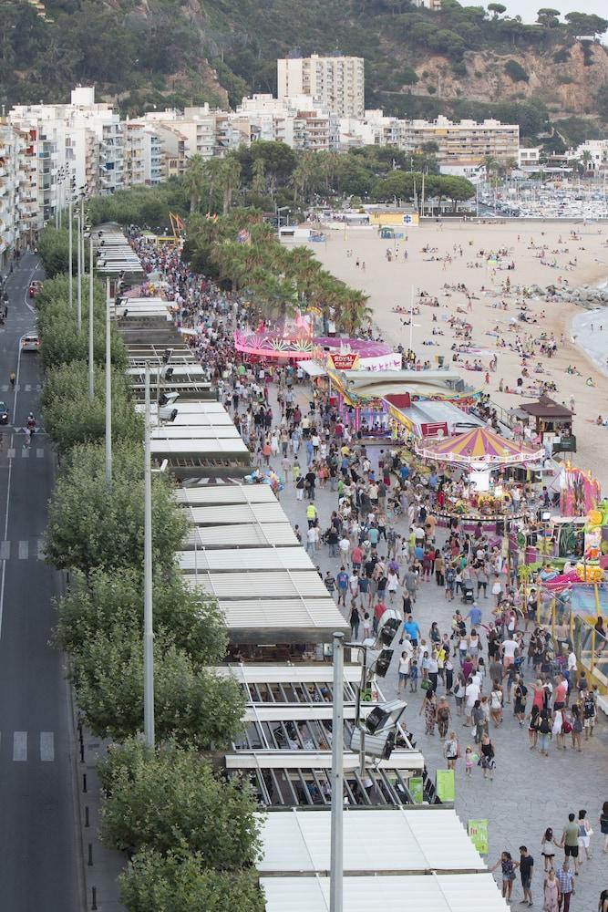Pierre & Vacances Blanes Playa Dış mekan fotoğraf